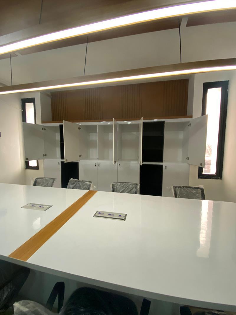 Meeting Room (2)
