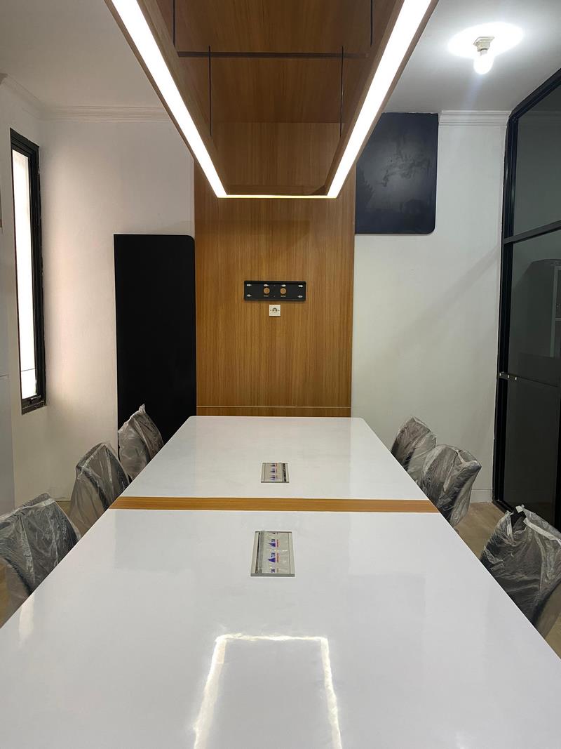 Meeting Room (4)